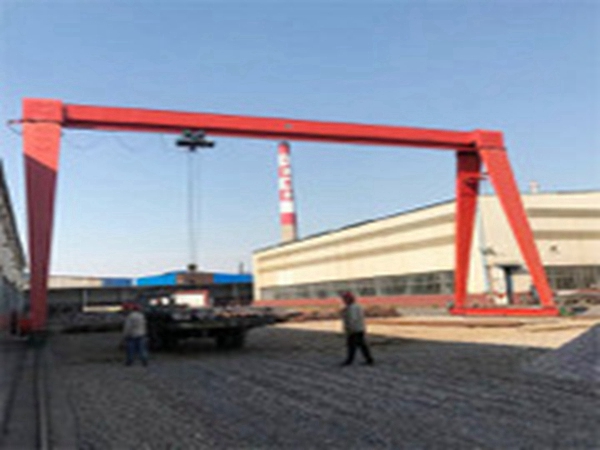 云南临沧龙门吊厂家3T-5M单主梁门式起重机