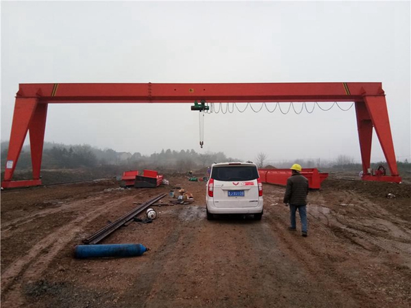 湖南怀化龙门吊销售跟客户谈采购合同