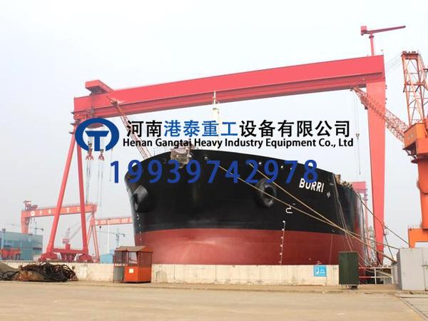 造船龙门吊的防摇装置如何保障作业稳定性